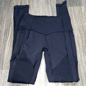 Lululemon legging 4 mid rise with pockets